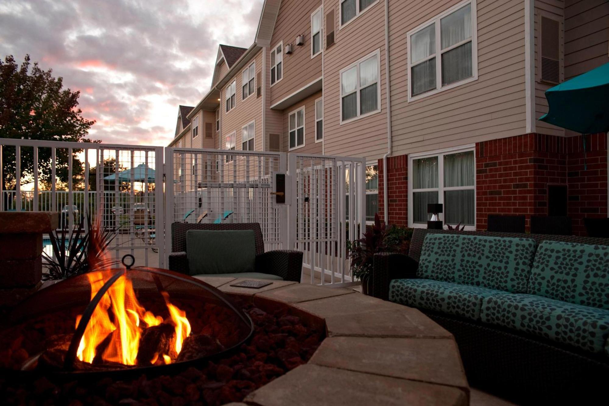 גרנדוויל Residence Inn By Marriott Grand Rapids West מראה חיצוני תמונה